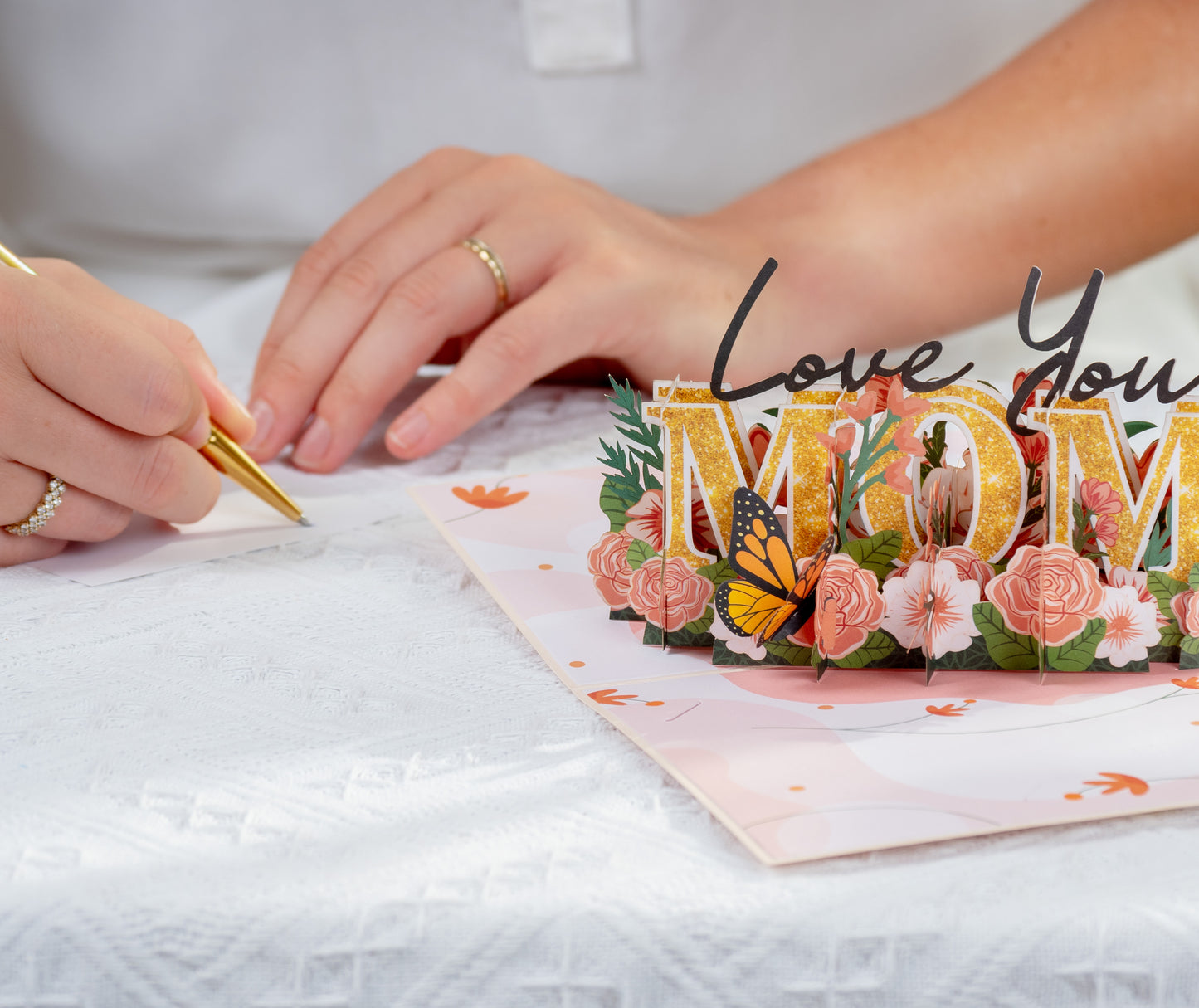 Love You Mom Pop Up Card - Paper Love