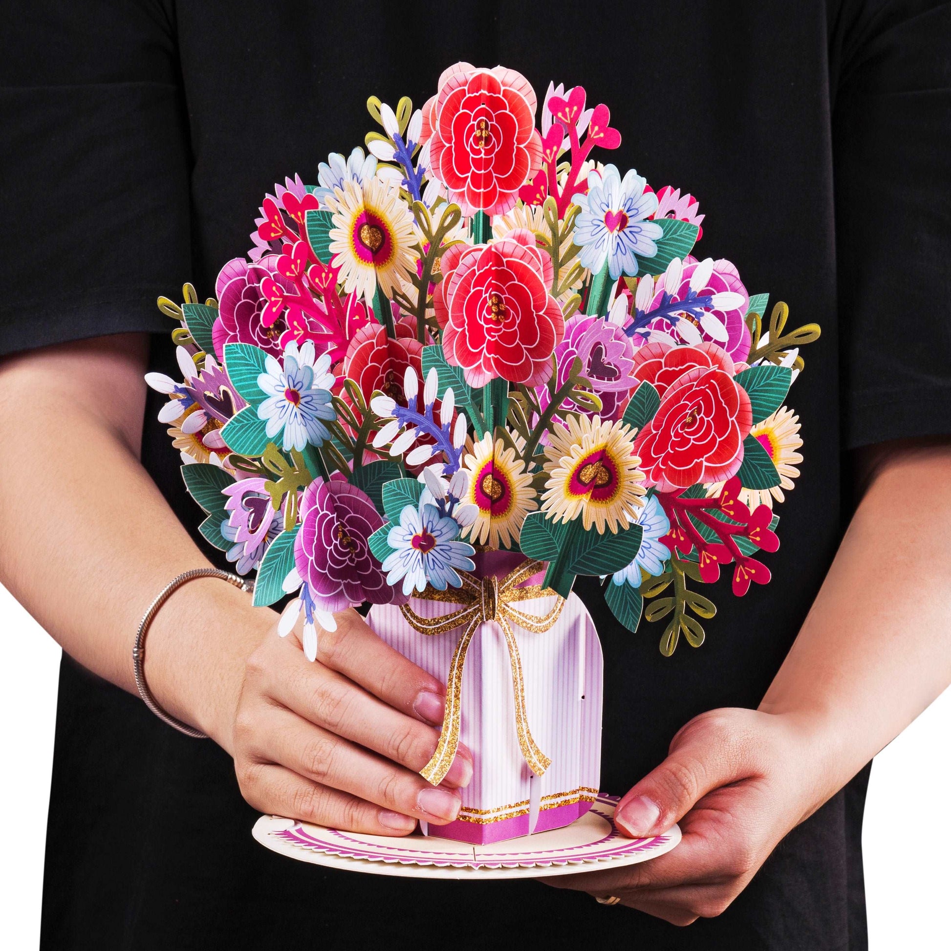 HugePop Harmony Pop Up Flower Bouquet With Detachable Flowers