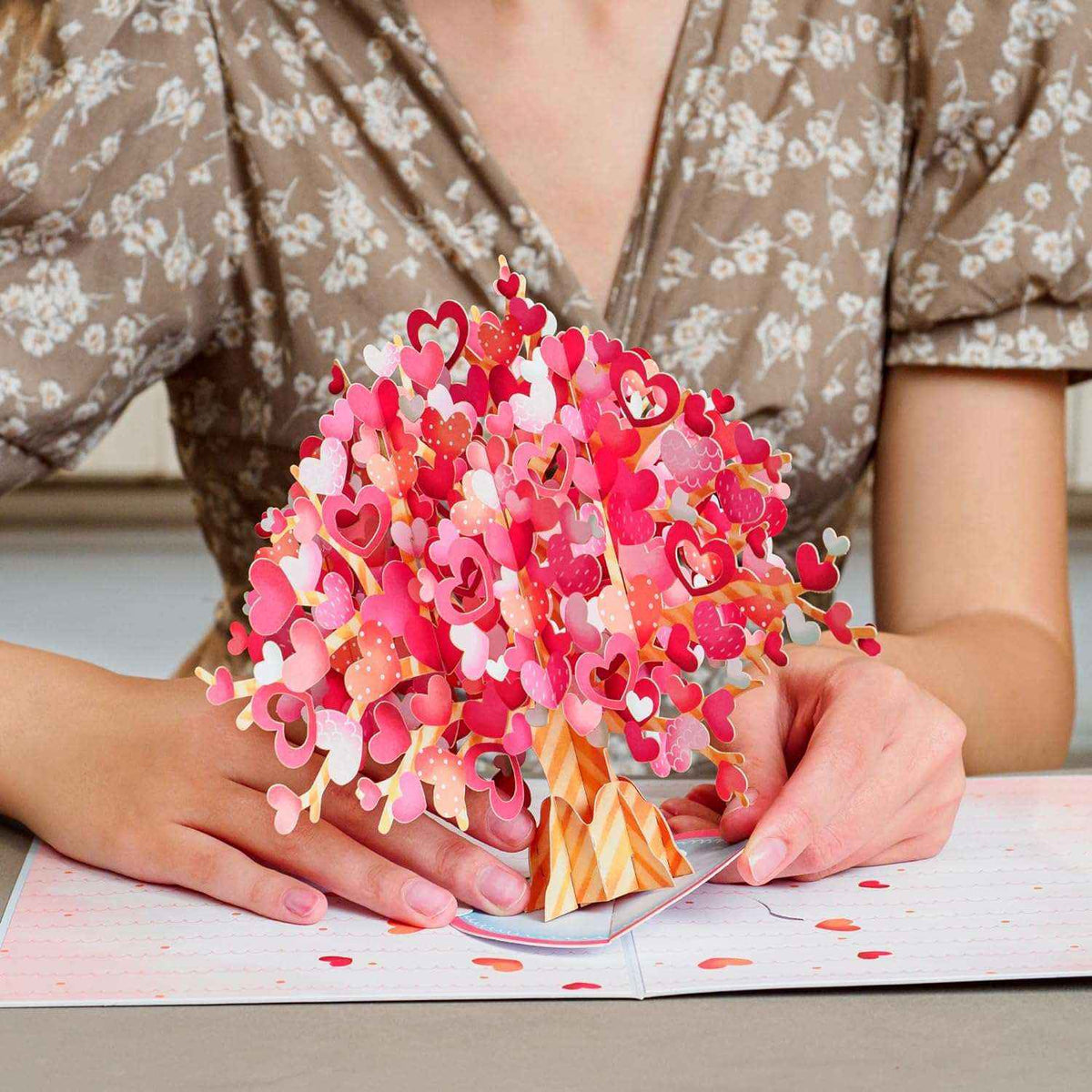 Heart Tree Oversized Pop Up Card with Keepsake – Paper Love
